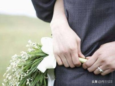 意思（意思女人隆胸手术）